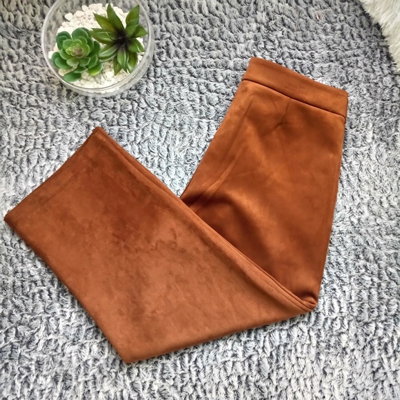 Marc New York Andrew Marc Suede Work Pants Size 8 - Picture 2 of 3